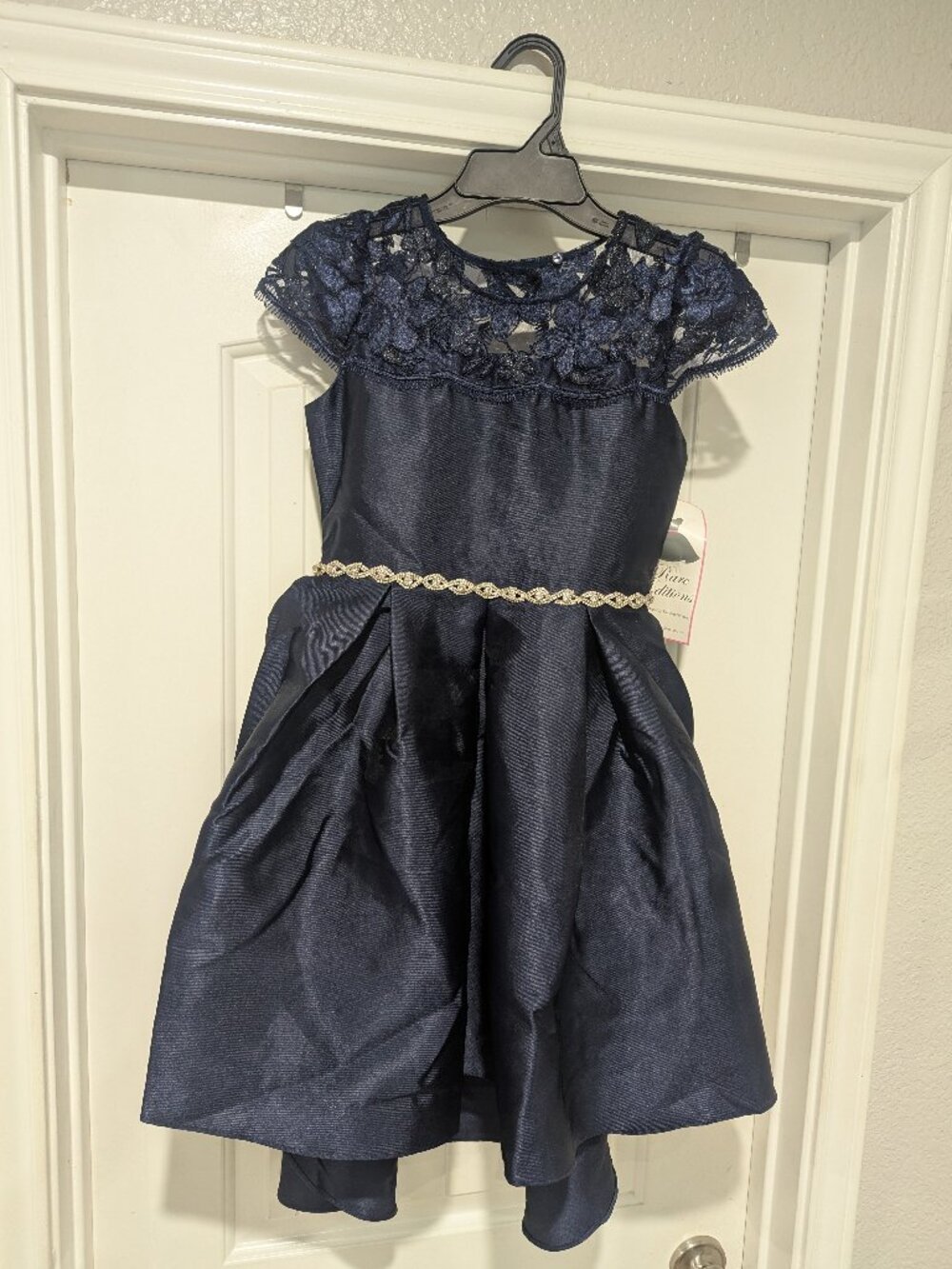 Beautiful Rare Editions Navy Formal Dress – Girls Size 12
